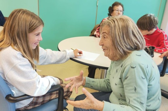 Actividad intergeneracional del proyecto Crenco